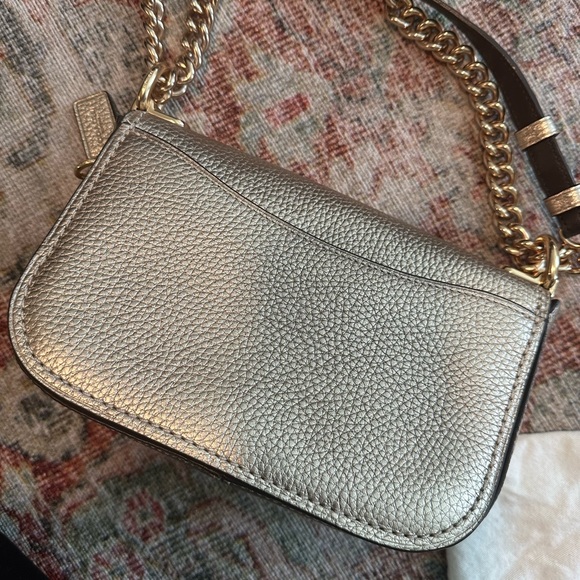 Coach Swagger 20 Shoulder Bag Style 22720 - Picture 5 of 12